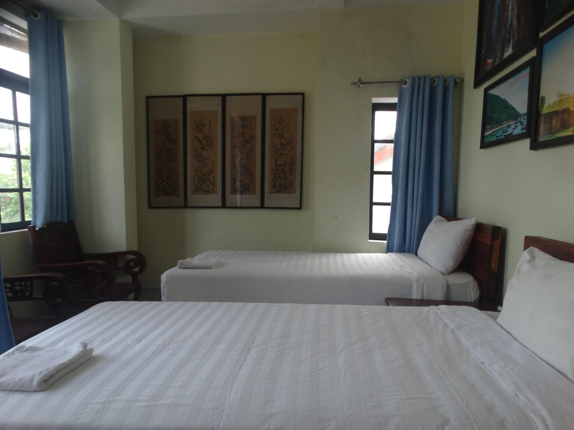 Yellow House Homestay Хоян Екстер'єр фото